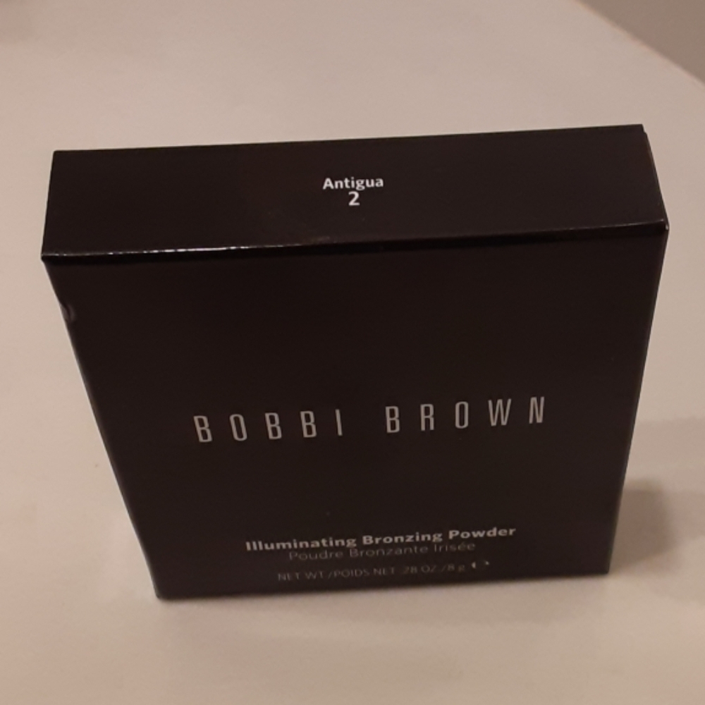 Bobbi Brown Antigua Bronzer - new in box